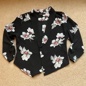 Floral Open Front Blazer w Shirred Sleeve Detail